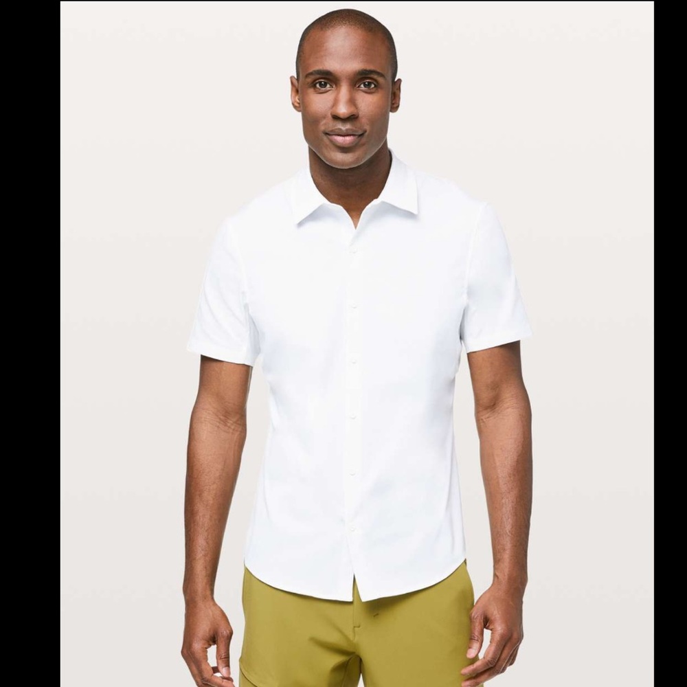 Lululemon White Button Down Short Sleeve Size Large